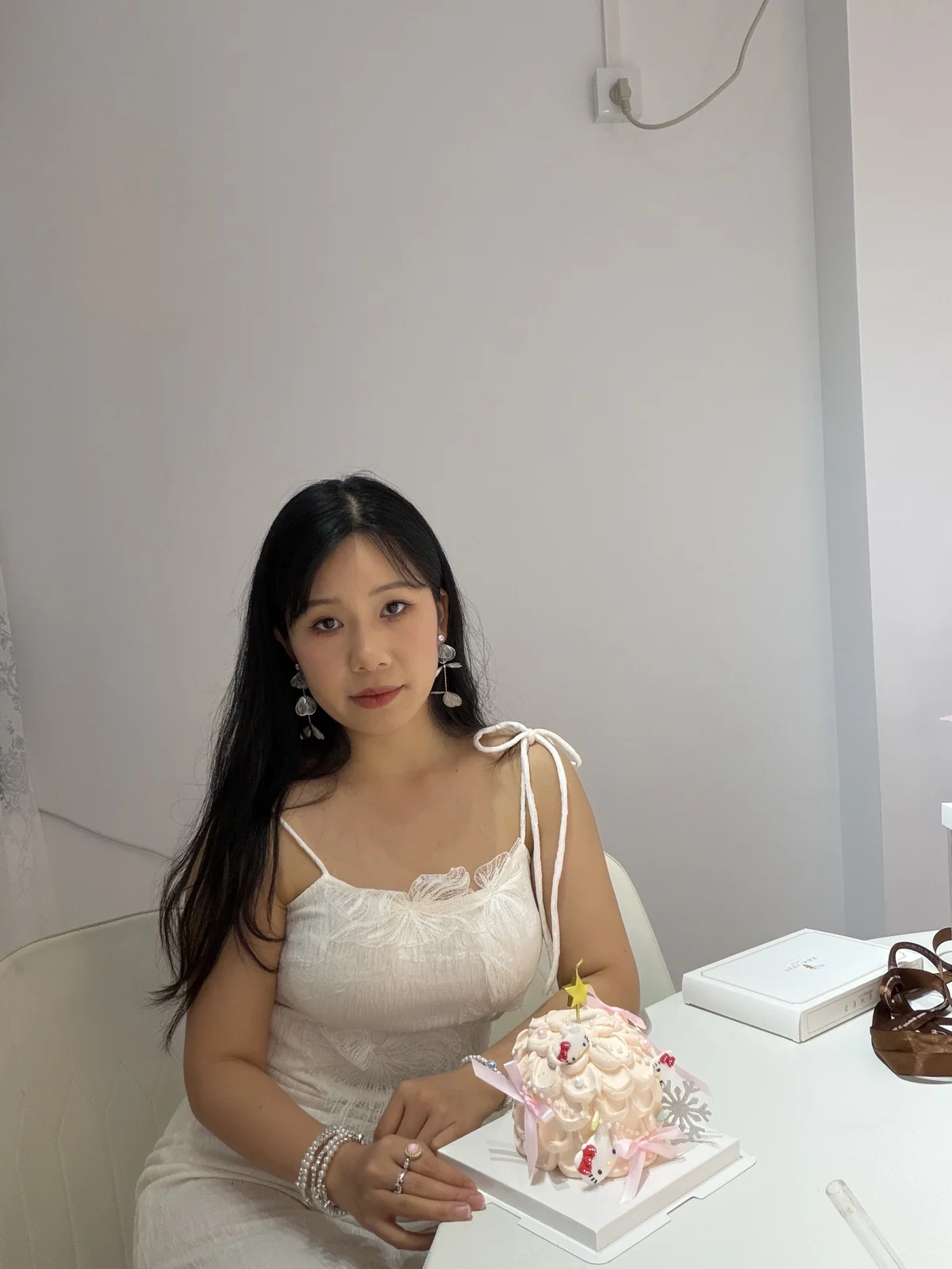 桌边与蛋糕
